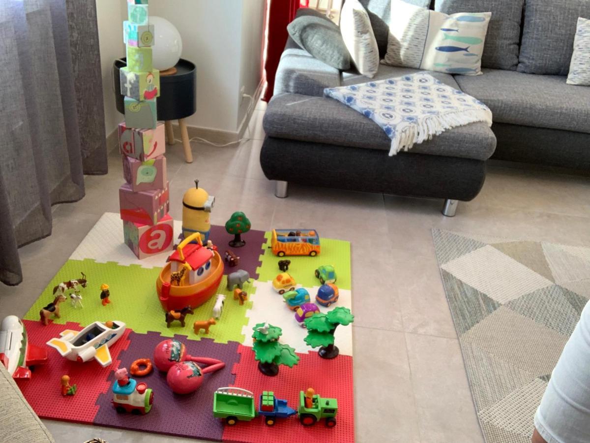 Cassis Village Options Parking And Baby Eksteriør billede